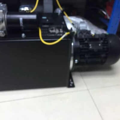 询价TRUMPF 1777132 WEBER 1592000通快油压泵站