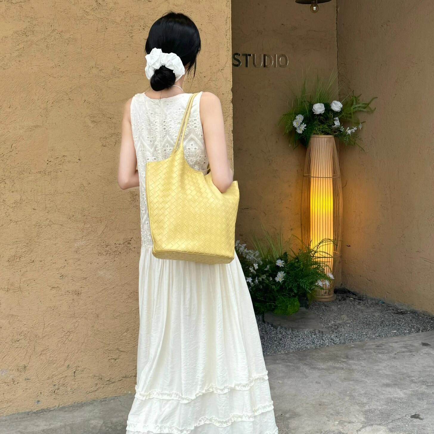 夏日海边度假编织水桶包包女士2026新款休闲大容量通勤单肩腋下包