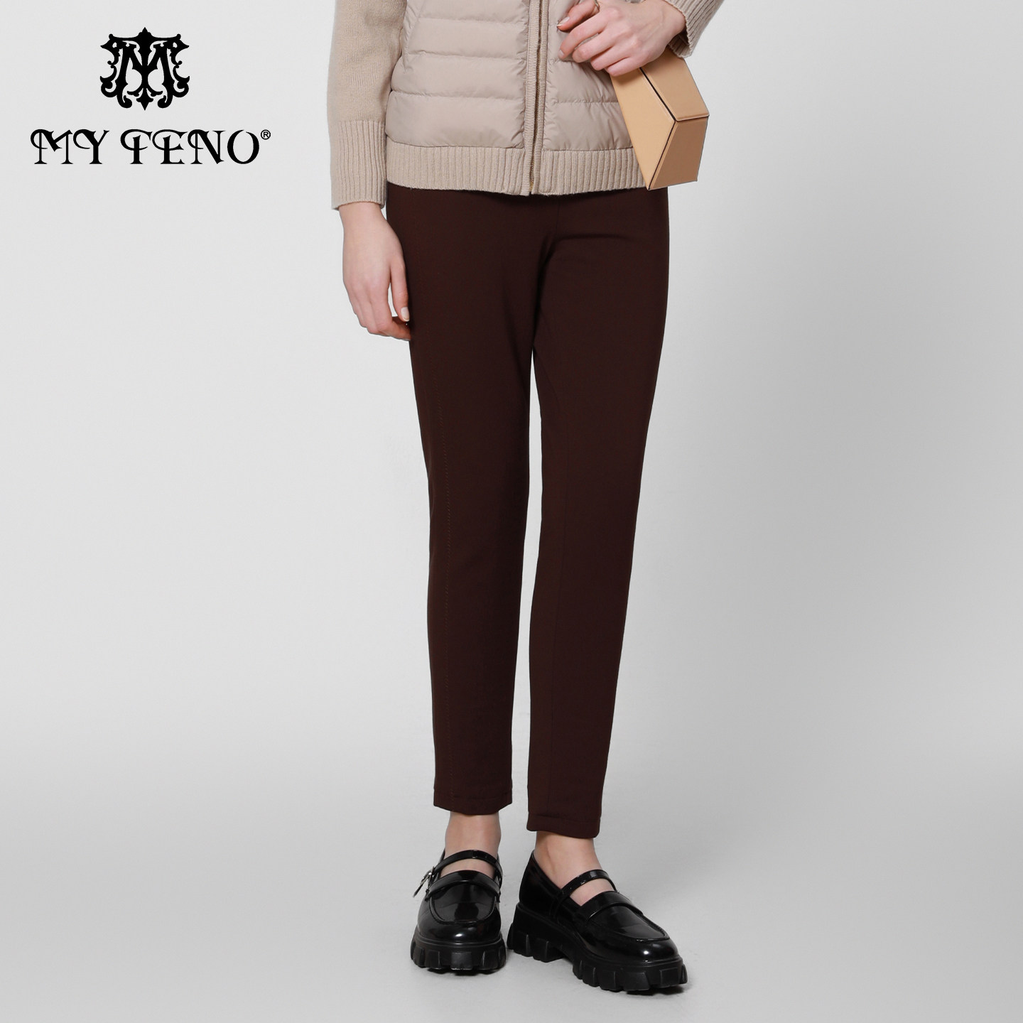 专柜正品马天奴2025秋冬新款咖色修身小脚鹅绒羽绒裤打底裤子时尚,女装/女士精品,棉裤/羽绒裤,淘宝优惠券,粉丝福利购,淘宝优惠卷