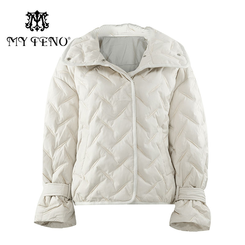 马天奴米白短款翻领廓形羽绒服