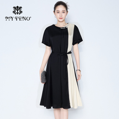 马天奴黑白拼接系带收腰连衣裙