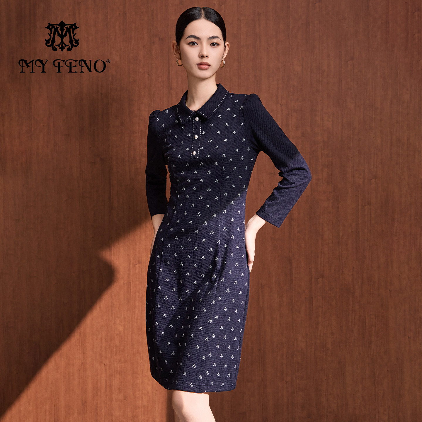 马天奴2025秋冬新款蓝色印花翻领连衣裙子收腰长袖气质法式时尚女,女装/女士精品,连衣裙,淘宝优惠券,粉丝福利购,淘宝优惠卷