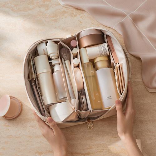 2025新款大容量化妆包便携