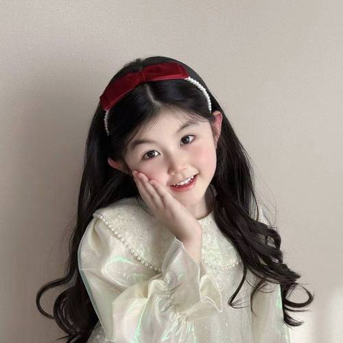 酒红丝绒蝴蝶结珠珠皇冠儿童发箍