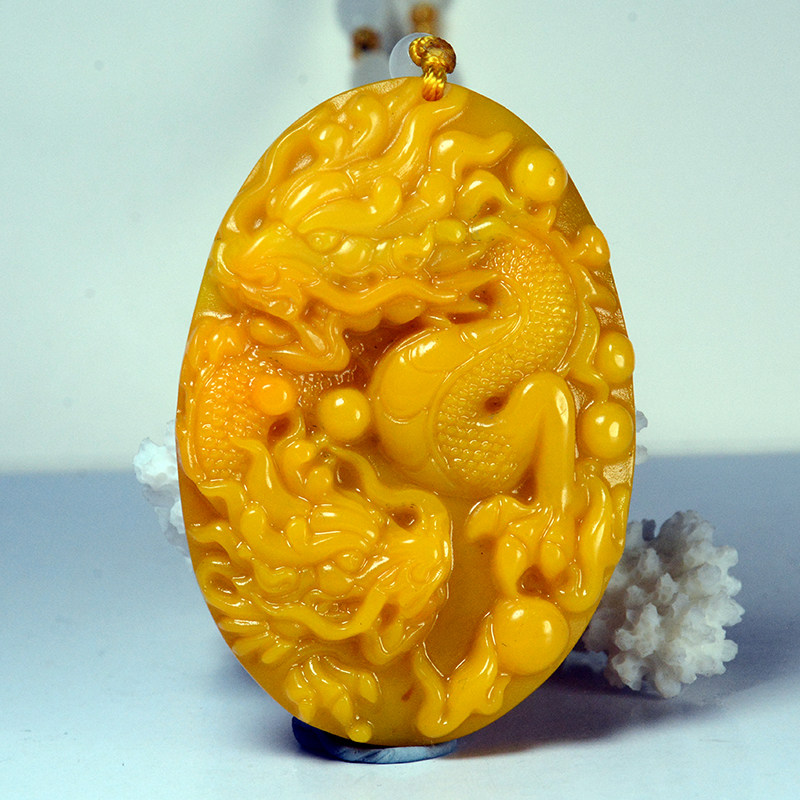 和田玉龙牌挂件黄龙玉双龙吊坠项坠黄玉双龙戏珠挂件生肖龙平安牌