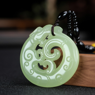 和田玉青白玉龙形玉佩吊坠男镂空龙牌仿古龙项链新疆玉生肖龙挂件