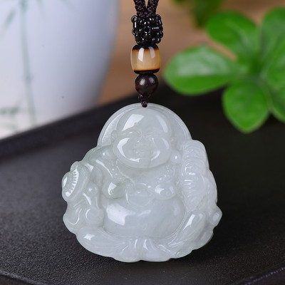 天山翠笑佛吊坠飘花翡翠色无事牌
