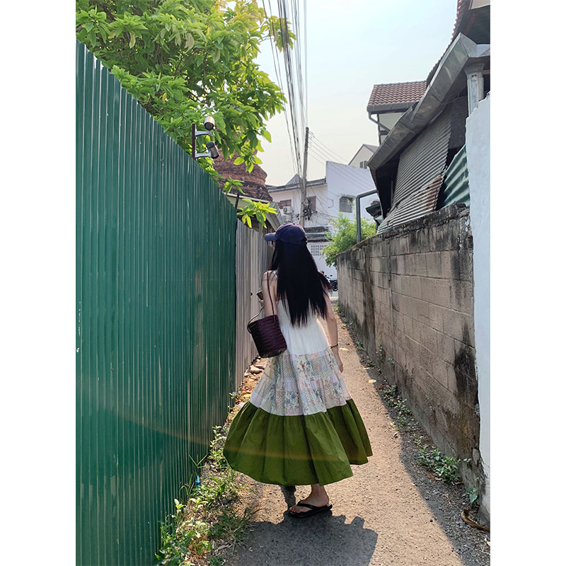 小清新碎花拼接吊带连衣裙女春夏