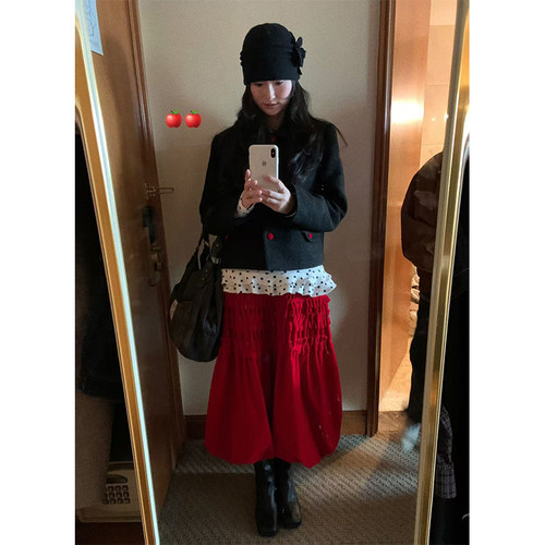 MOWENTI文文婷  圣诞红色褶皱半裙2024冬款氛围感女A字高腰半身裙