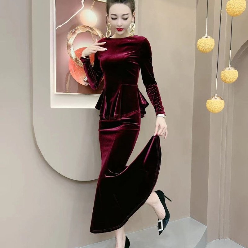 网红爆款时尚丝绒套装裙女2024秋冬季新款气质蓝色上衣包臀鱼尾裙,女装/女士精品,时尚套装,淘宝优惠券,粉丝福利购,淘宝优惠卷