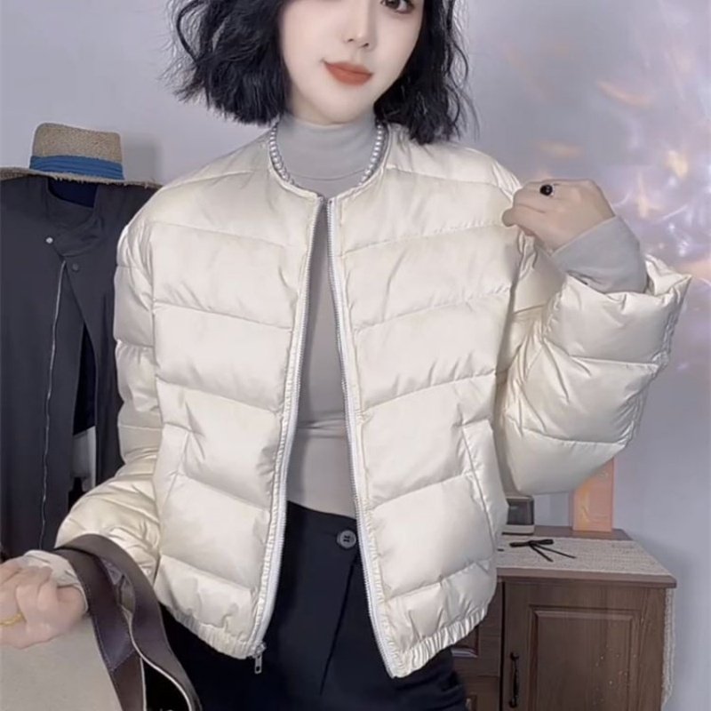 秋冬网红新款2025时尚棉服女欧货减龄洋气圆领保暖显瘦短款棉衣