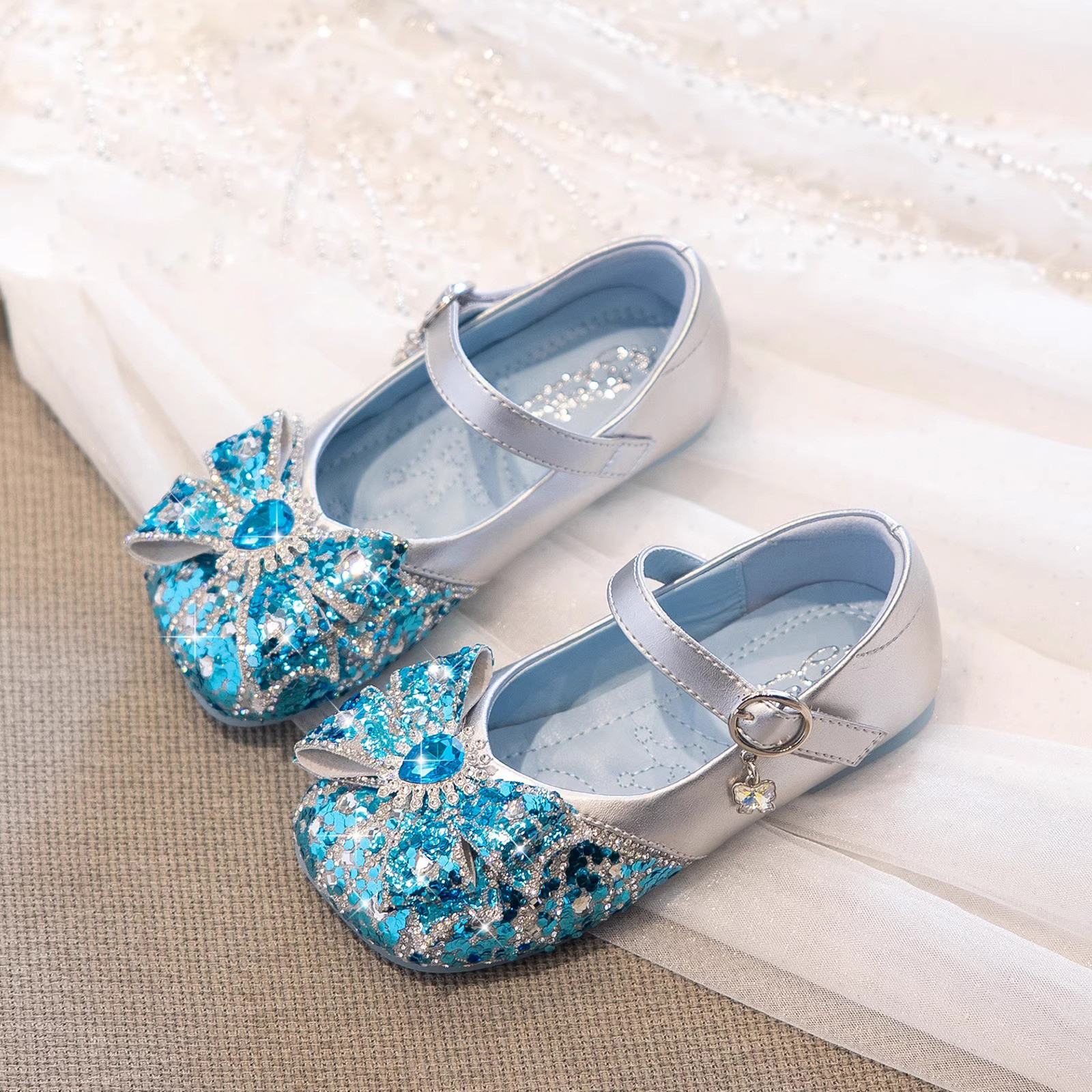 真皮儿童公主鞋女宝蓝色水晶鞋