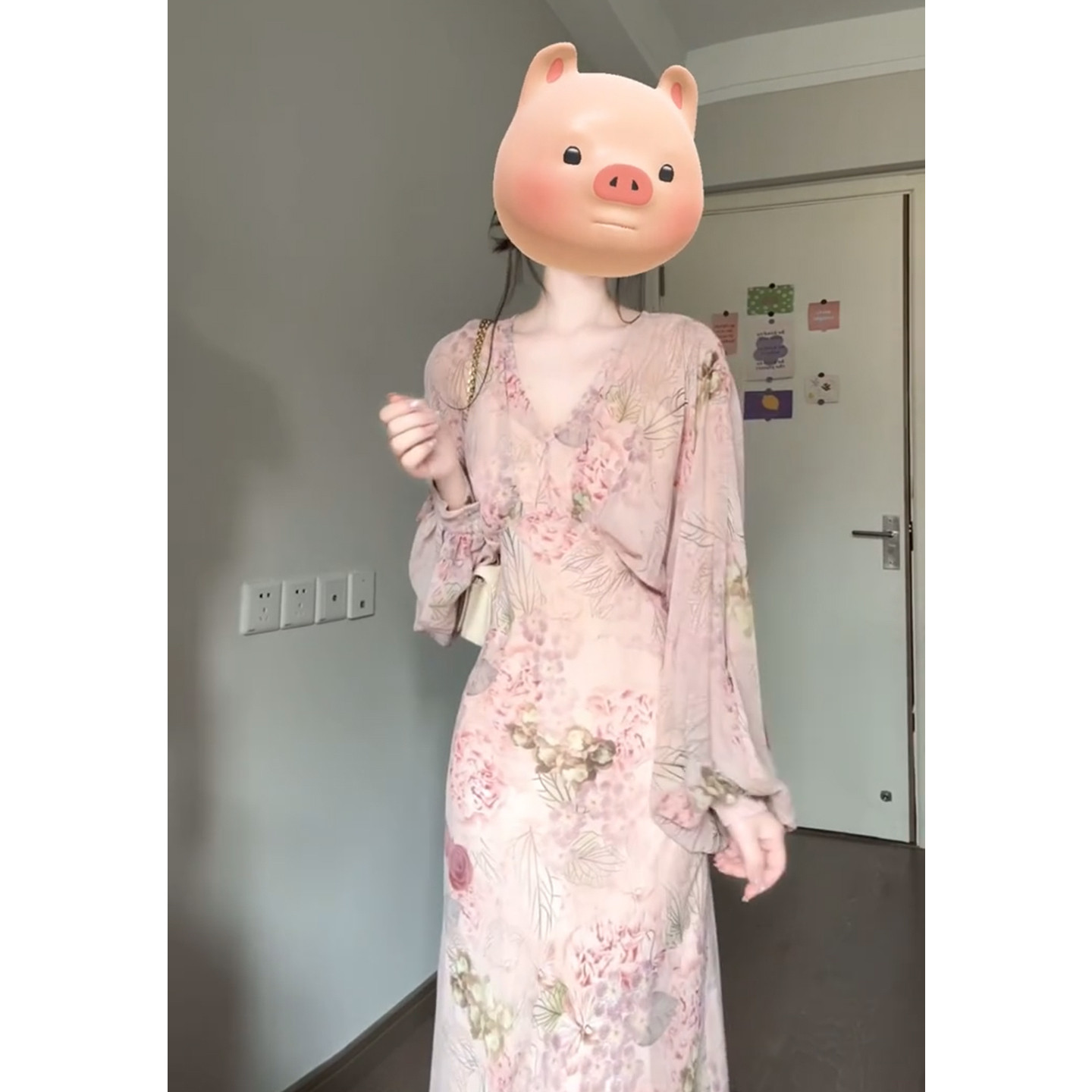 法式收腰A字褶皱连衣裙
