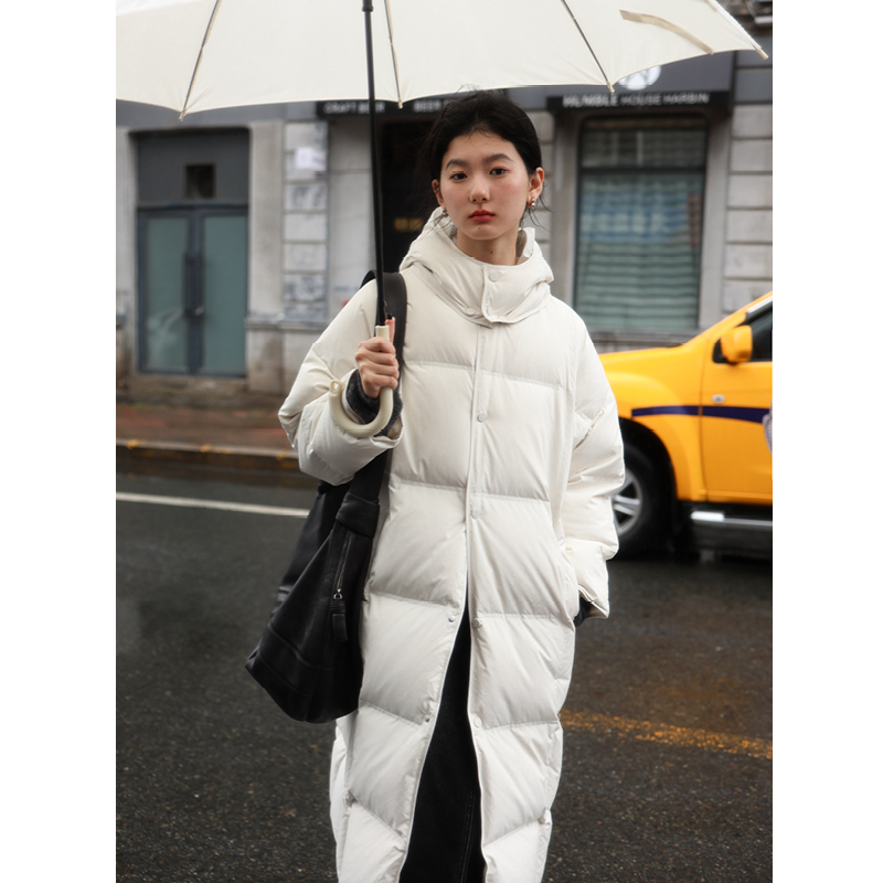 简约长款羽绒服SUPERSCAPE