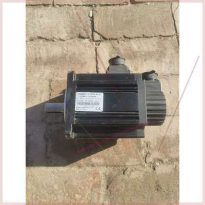 东菱130DNMA2-01D5BKAM电机，220V 1.