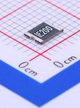 1812L200THPR 自恢复保险丝 8V 2A 1812自恢复 1812 自恢复保险丝