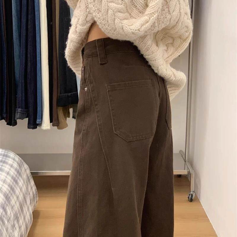 棕咖色阔腿弯刀牛仔裤女大码胖mm秋冬宽松显瘦小众设计感直筒长裤