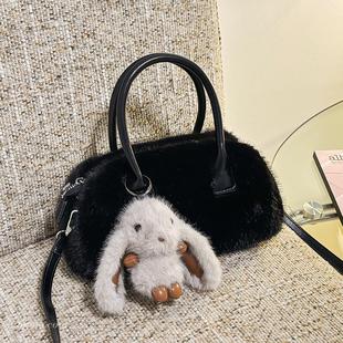 毛绒手提包女士精致高档手提包可爱风小拎包秋冬毛茸茸毛毛包斜挎