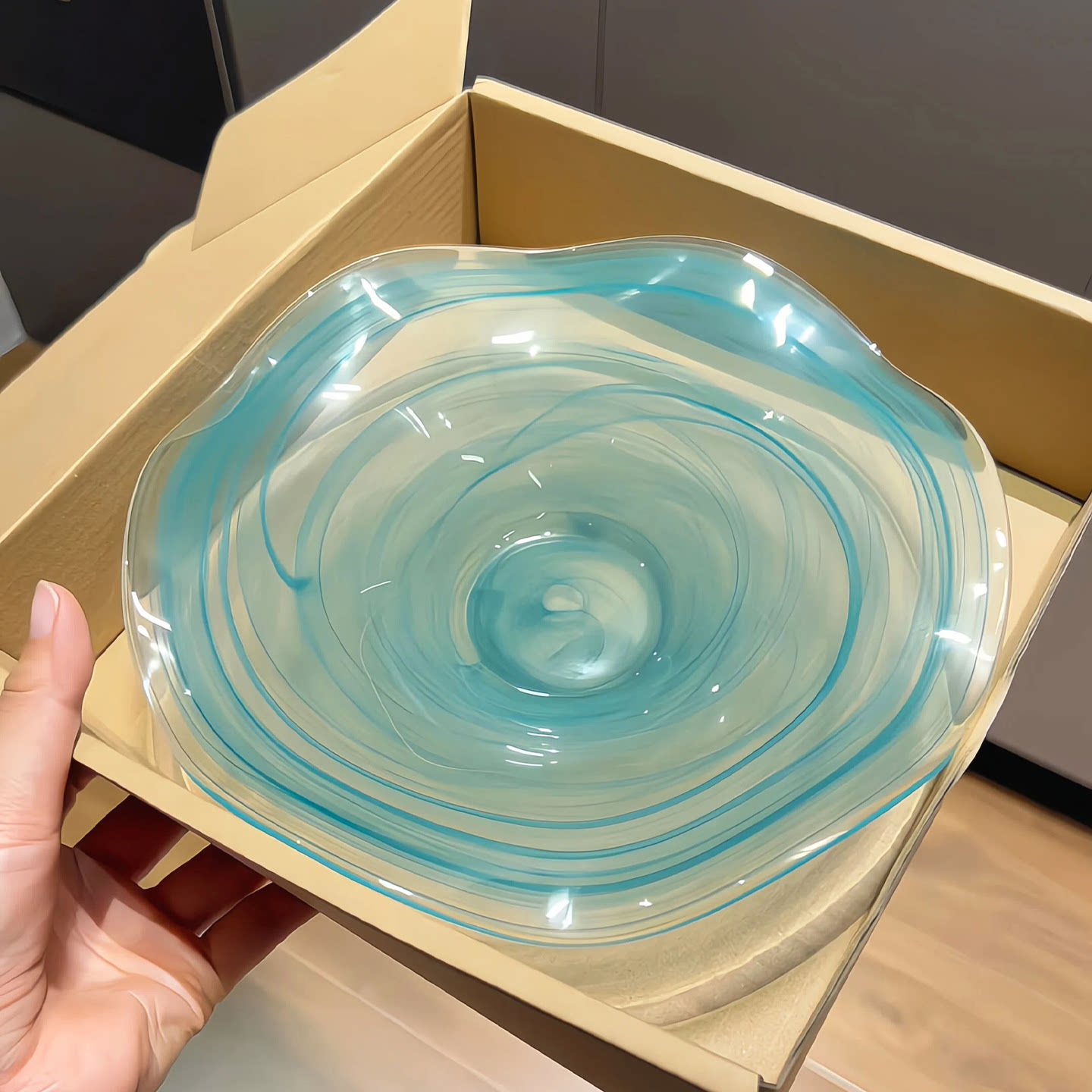 云雾果盘收纳盘客厅茶几摆件简约现代玻璃水果高级感沙拉碗新款
