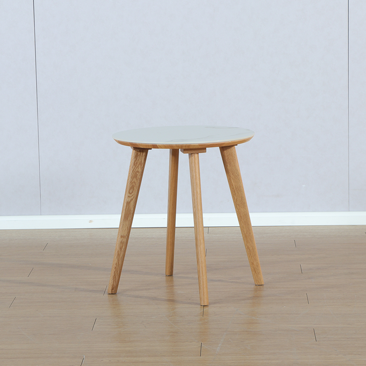 NITORI宜得利家居实木小圆桌边几