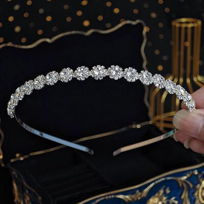 Sparkling Rhinestones Hair bands Fashionable Crown Head