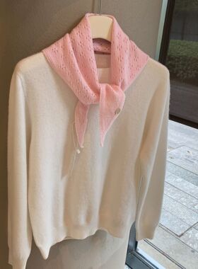韩系镂空针织三角巾女秋冬外搭围脖百搭纯色保暖披肩氛围感围巾