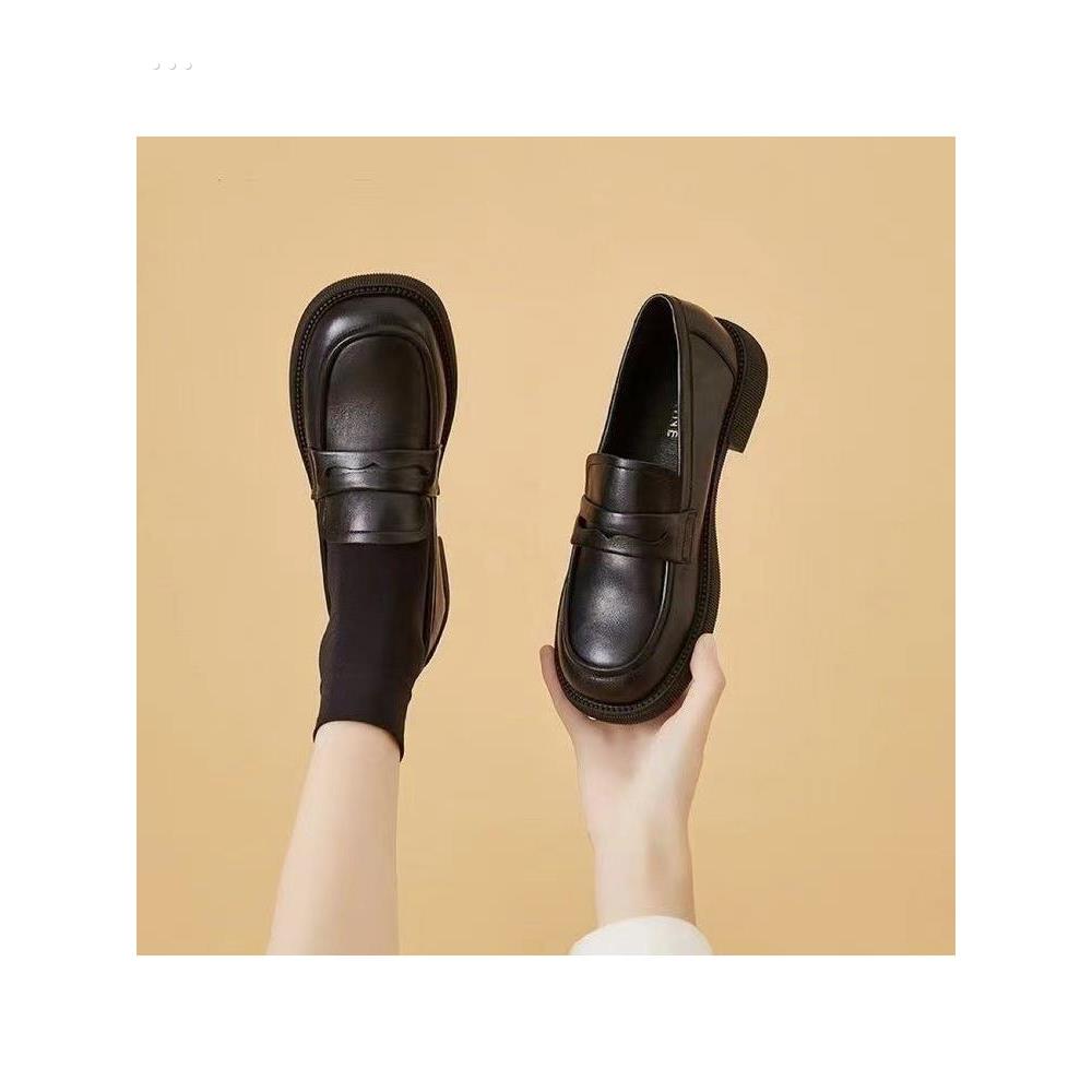 餐饮工作鞋女黑色平底防滑软底舒适女鞋餐厅服务员黑皮鞋妈妈鞋