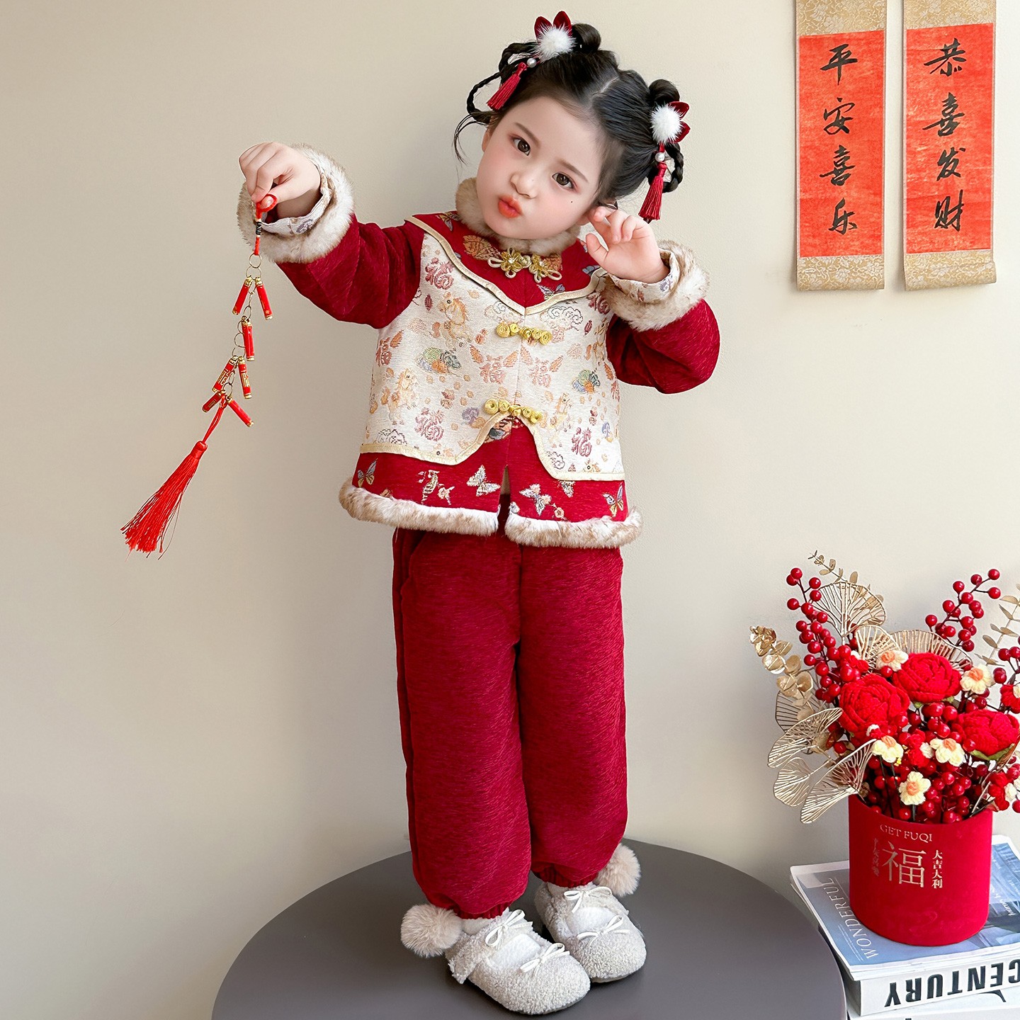女童拜年服套装冬季2025新款女宝宝加绒唐装冬装儿童保暖中式汉服