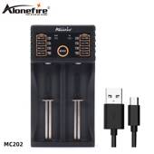 智能双槽强光手电18650 锂电池5号7号电池充电器充满即停2A快充