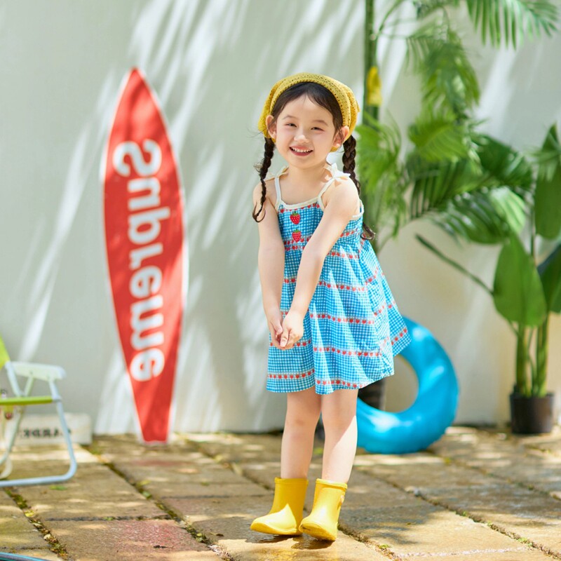 韩版女童夏季薄款吊带格子连衣裙