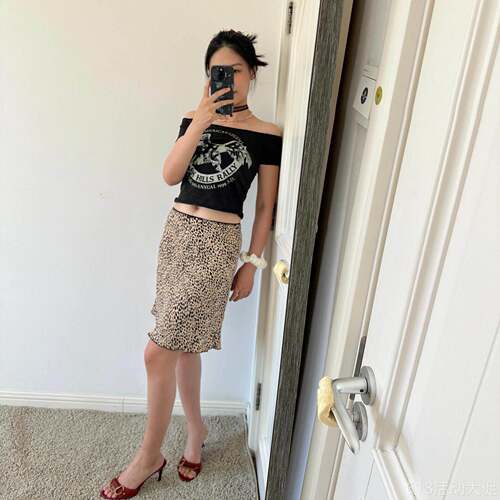 美式复古印花豹纹半身裙女2026春夏季新款ins潮纯欲辣妹A字短裙子