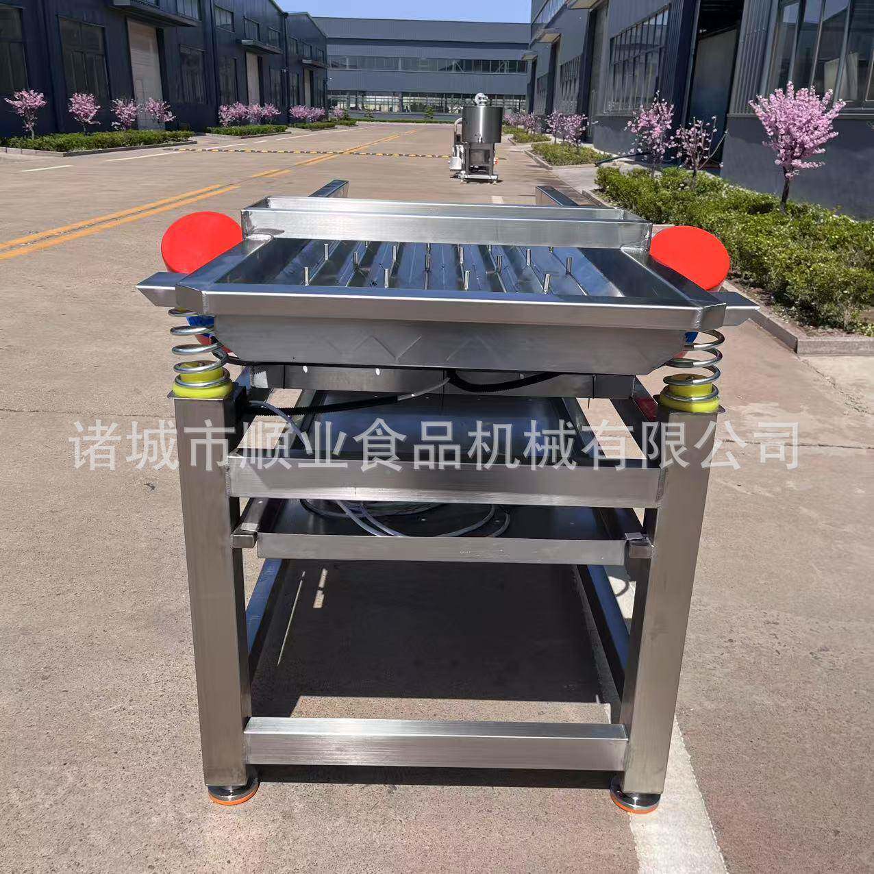 厂家机炸食品油捋捋直 裹粉后的肉ZGA条避免肉条粘连团聚震动直设