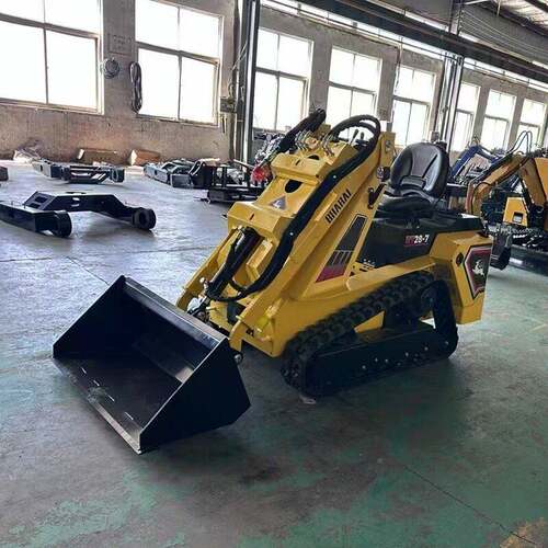 多建功能滑装载机载室内装修渣铲移运装载机祥锐工程用座驾滑移装