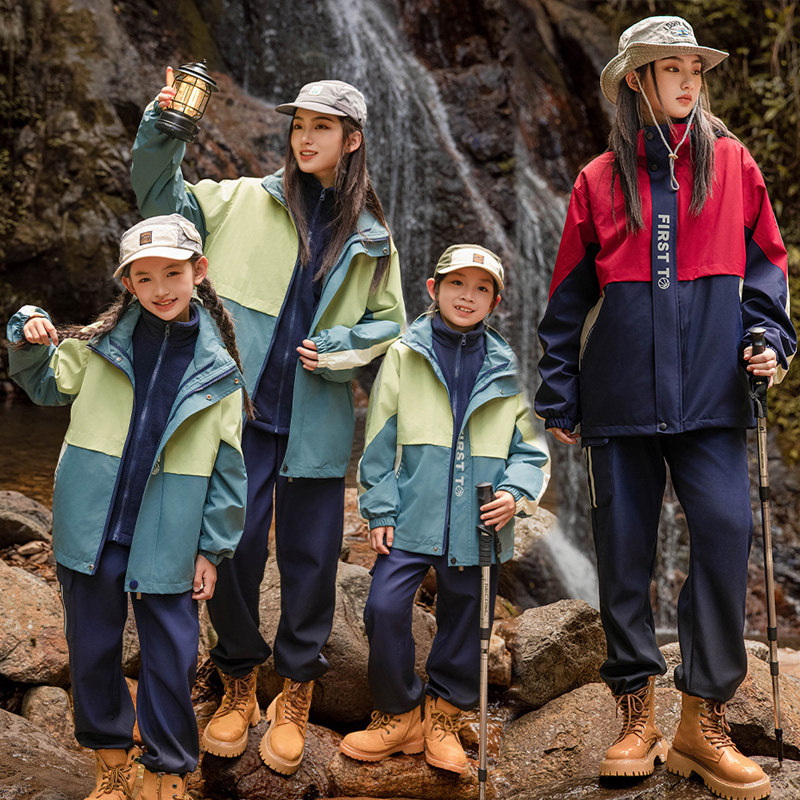 初中小学生校服套装秋冬季三合一冲锋衣男女高中学生加绒加厚班服