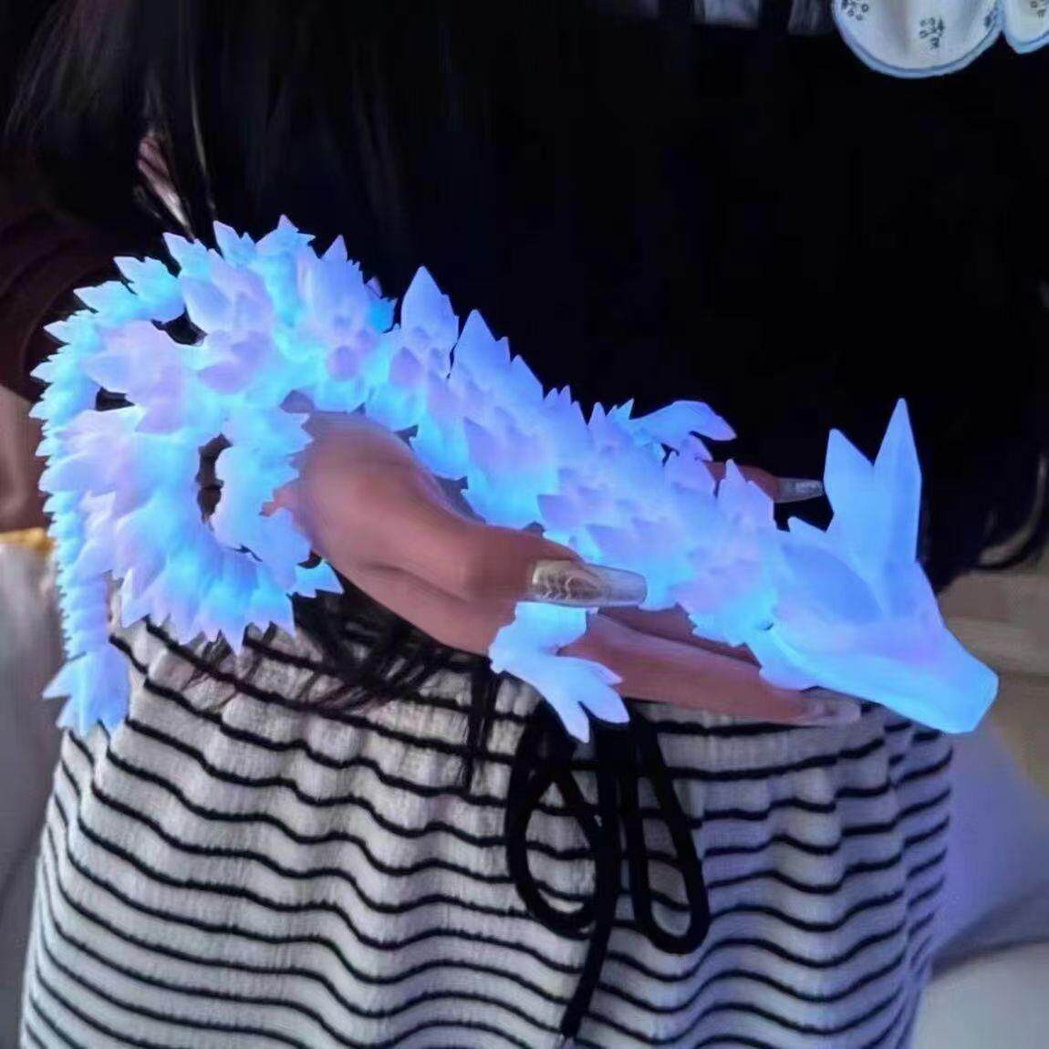 3D打印飞龙夜光带翅膀水晶龙全关节可动模型玩偶创意炫酷渐变龙蛋