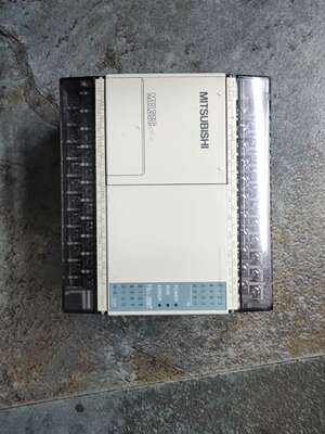 三菱PLCFX1S—30MT—001实物拍摄成色新