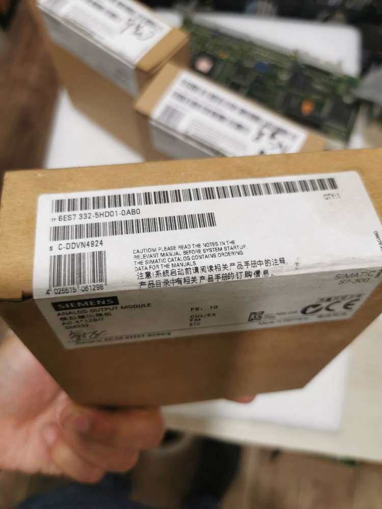 西门子plc模块1个332-5hd01-0ab0议