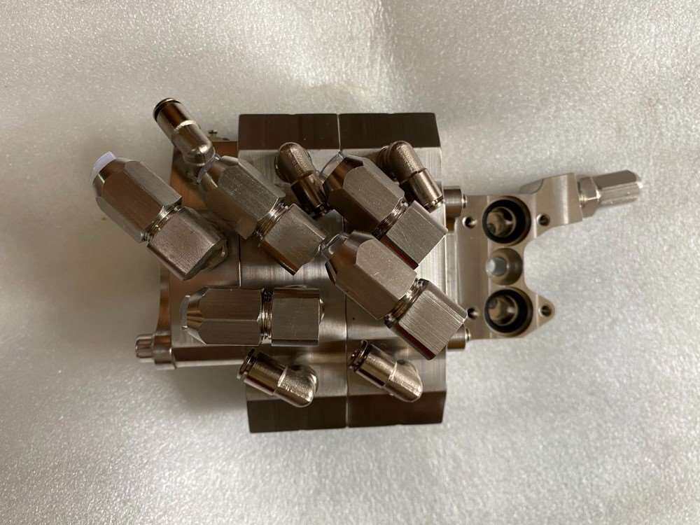 ABB机器人喷涂齿轮泵混合阀组3HNA021575-001