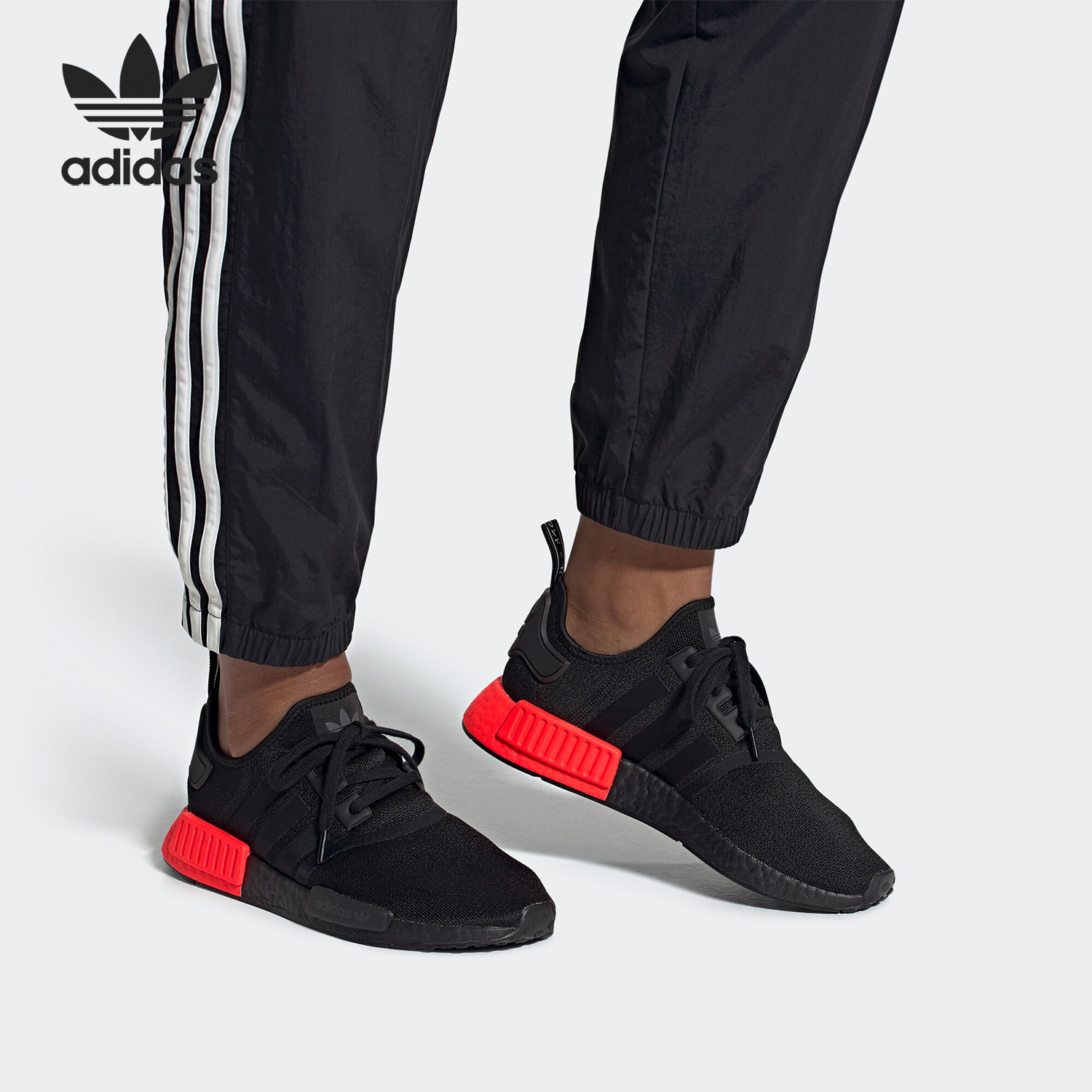 Adidas/阿迪达斯正品 三叶草 NMD_R1 男女运动经典休闲鞋EE5107