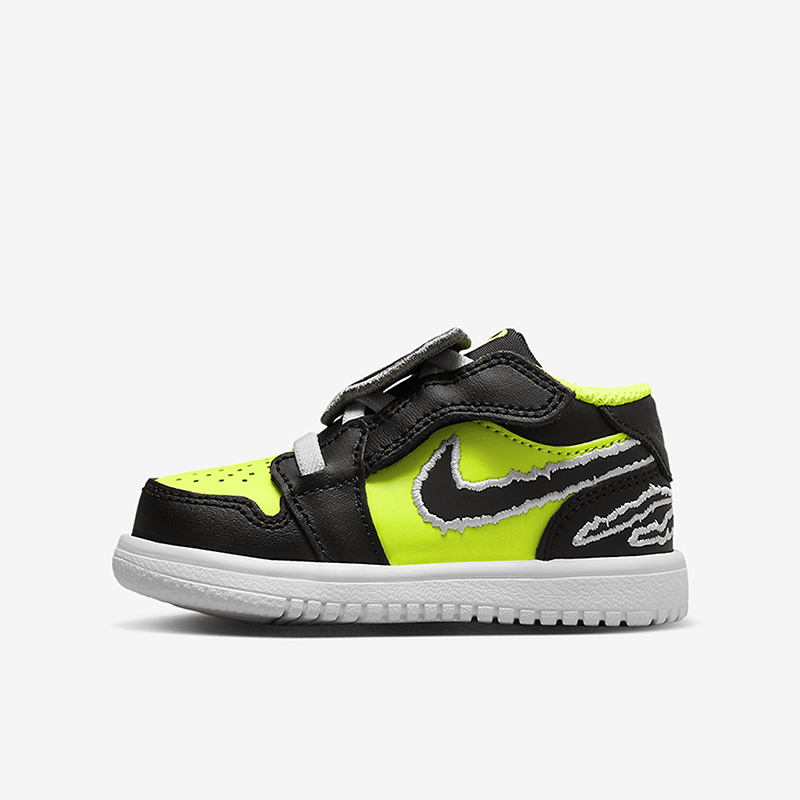 耐克小童舒适运动休闲鞋