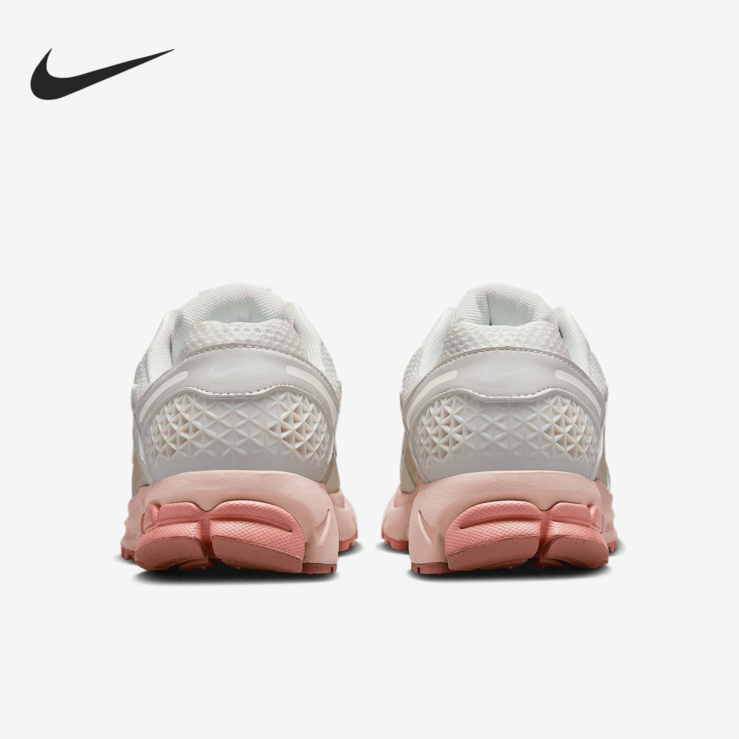 Nike/耐克正品ZOOM VOMERO 5女士复古低帮跑步鞋FJ2028-002