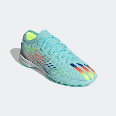 阿迪达斯儿童运动足球鞋