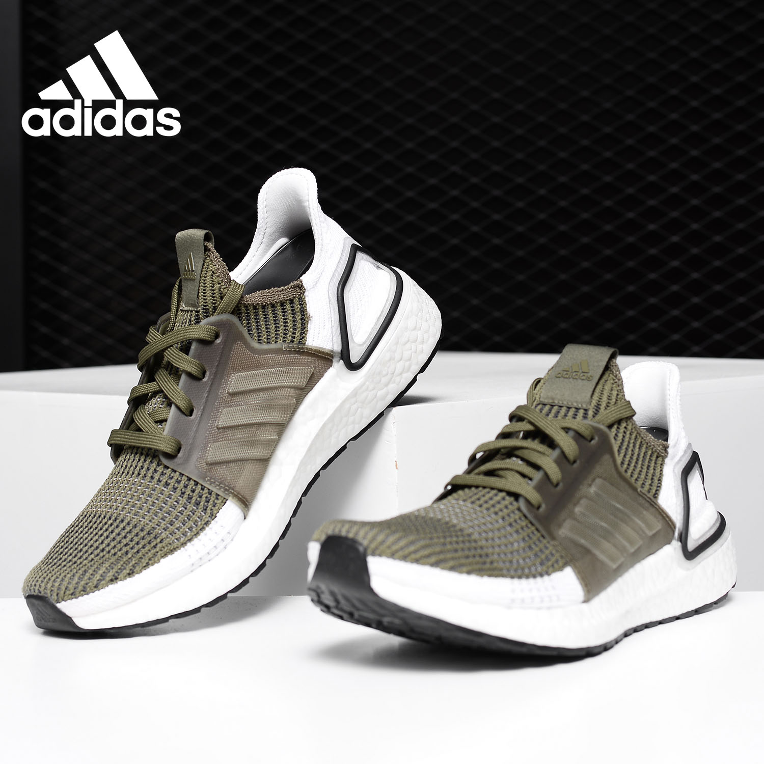 阿迪达斯爆米花男跑步鞋正品