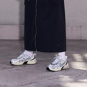 耐克正品 V2K Runtekk女士训练运动回弹跑步老爹鞋 Nike FD0736 101