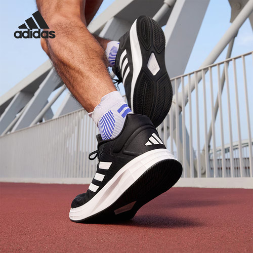 阿迪达斯男女运动跑步鞋
