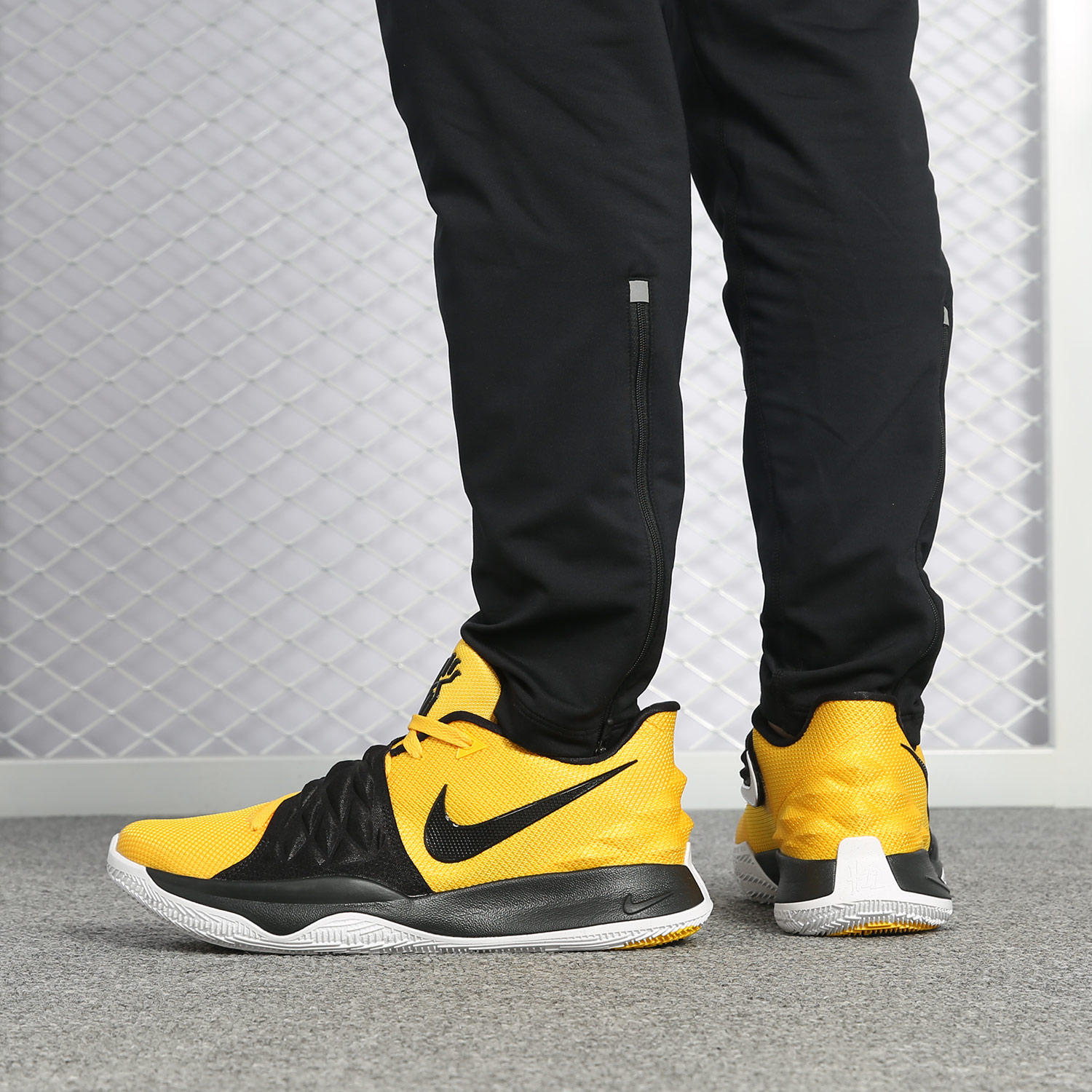 Nike正品男子低帮实战缓震篮球鞋