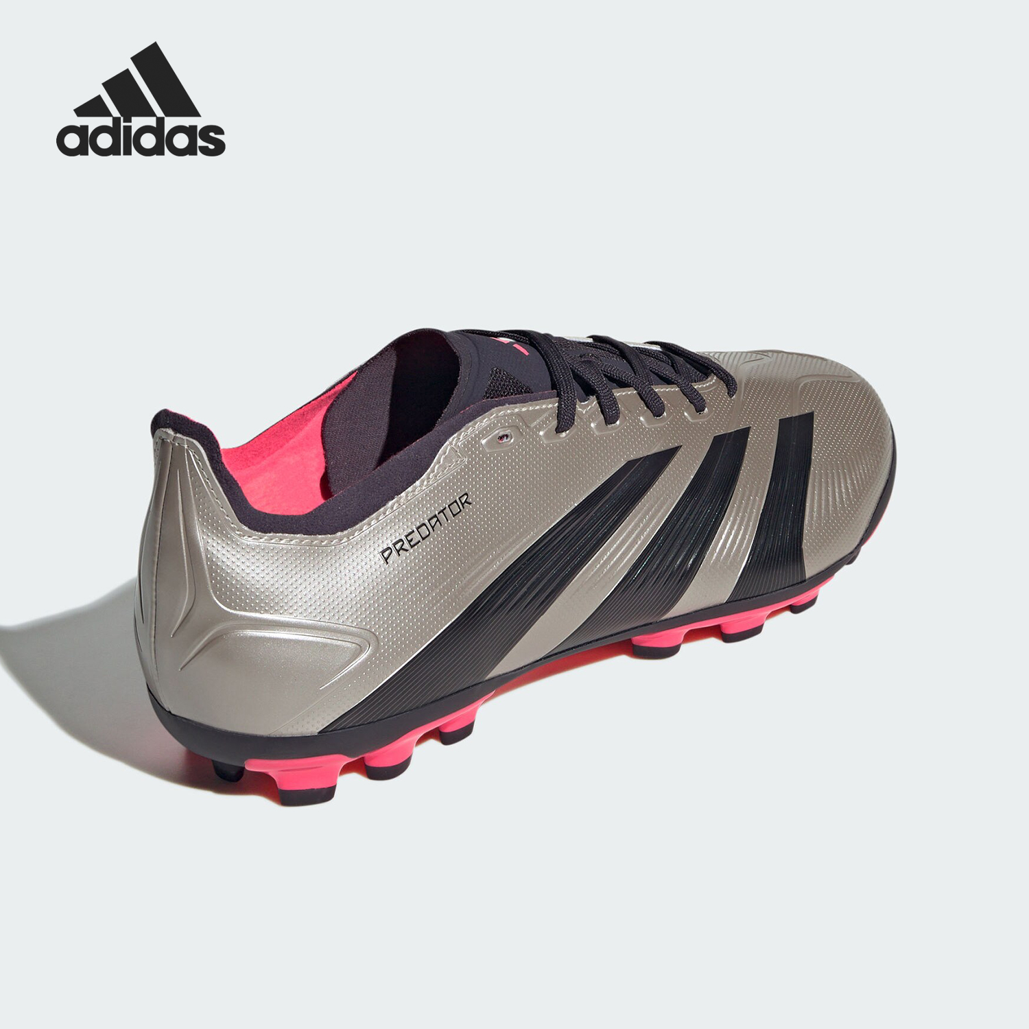 阿迪达斯男女运动耐磨训练足球鞋