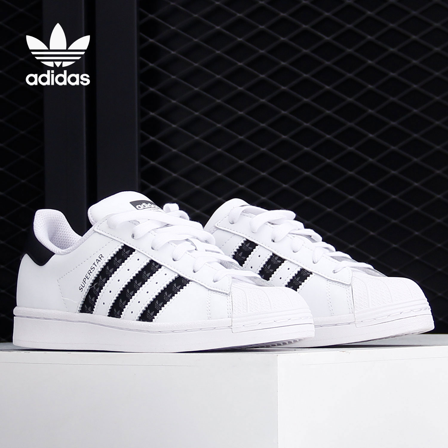 adidas阿迪达斯男女鞋