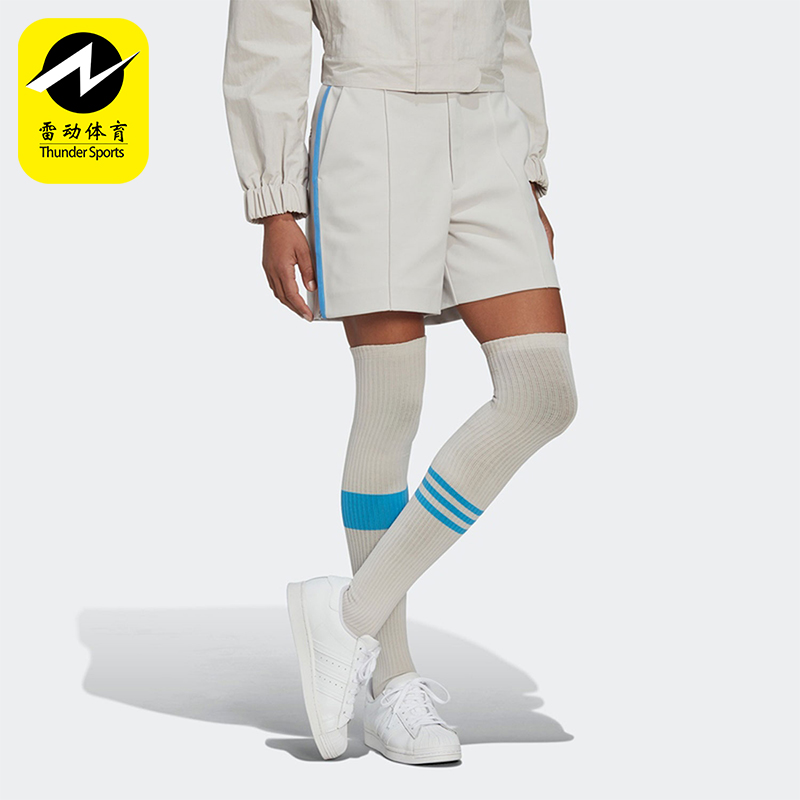 Adidas/阿迪达斯正品三叶草女士中腰运动时尚透气休闲短裤HK7243