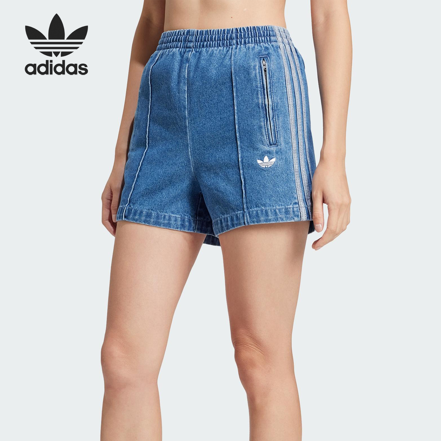 Adidas/阿迪达斯官方正品三叶草女士运动三条纹牛仔短裤JD2562